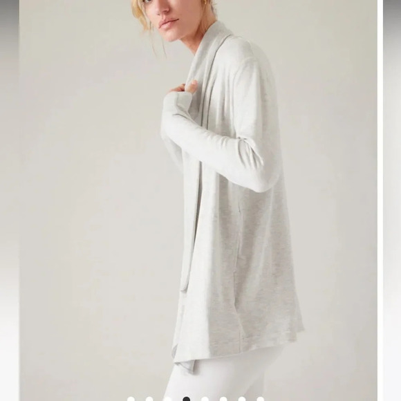 Athleta Pranayama Restore Wrap Light Grey Heather - Picture 4 of 6